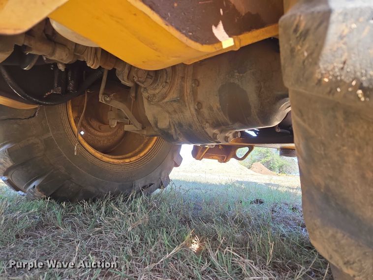 image for item EU3797 2005 New Holland LB75B backhoe