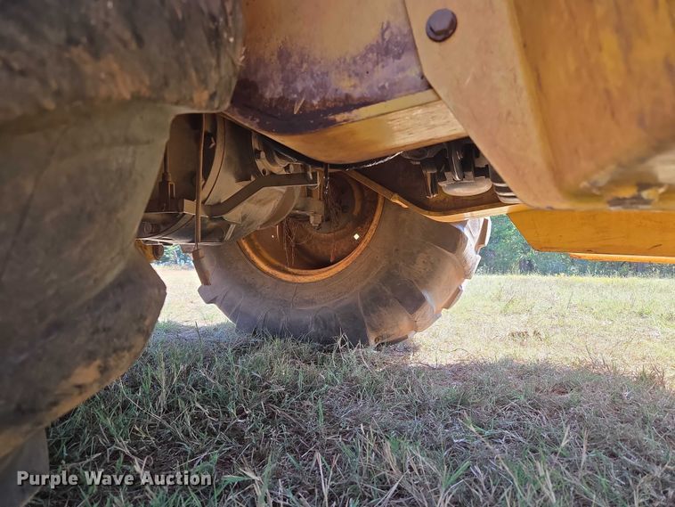 image for item EU3797 2005 New Holland LB75B backhoe