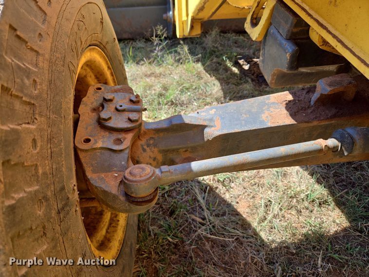 image for item EU3797 2005 New Holland LB75B backhoe