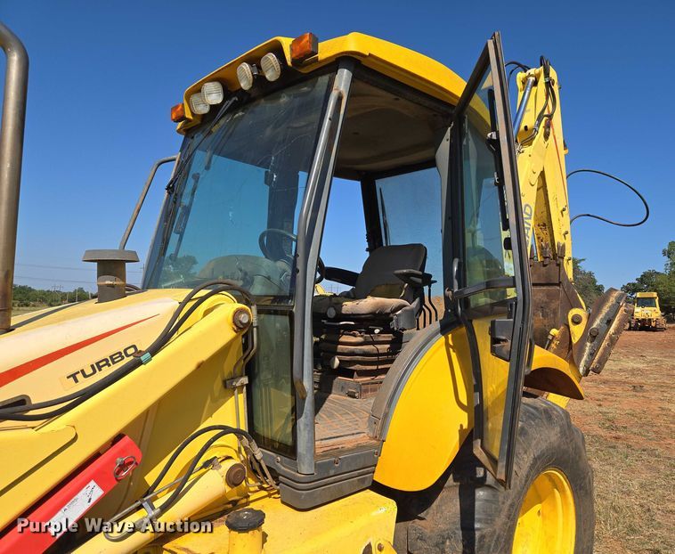 image for item EU3797 2005 New Holland LB75B backhoe