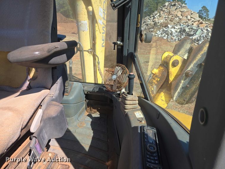 image for item EU3797 2005 New Holland LB75B backhoe