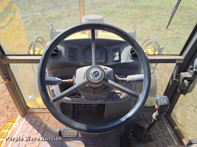 image for item EU3797 2005 New Holland LB75B backhoe