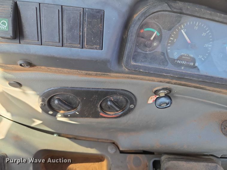 image for item EU3797 2005 New Holland LB75B backhoe