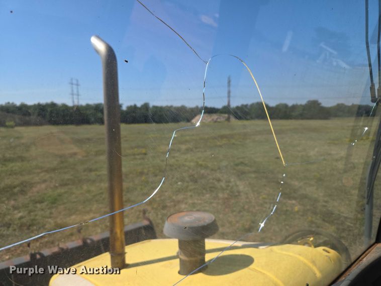 image for item EU3797 2005 New Holland LB75B backhoe