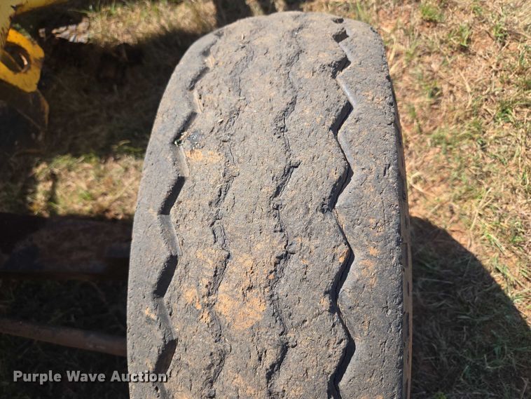 image for item EU3797 2005 New Holland LB75B backhoe