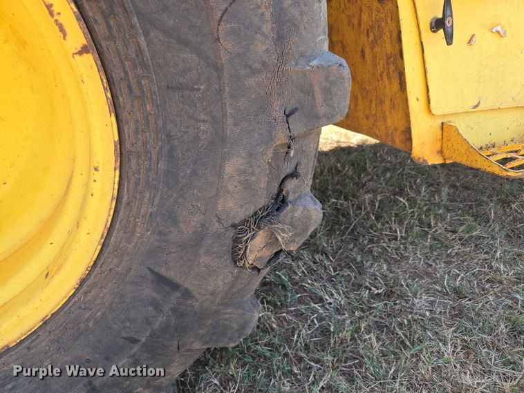 image for item EU3797 2005 New Holland LB75B backhoe