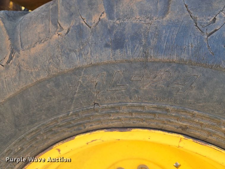 image for item EU3797 2005 New Holland LB75B backhoe