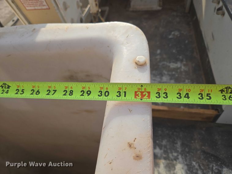 image for item EU3828 2015 RAM 5500 Crew Cab bucket truck