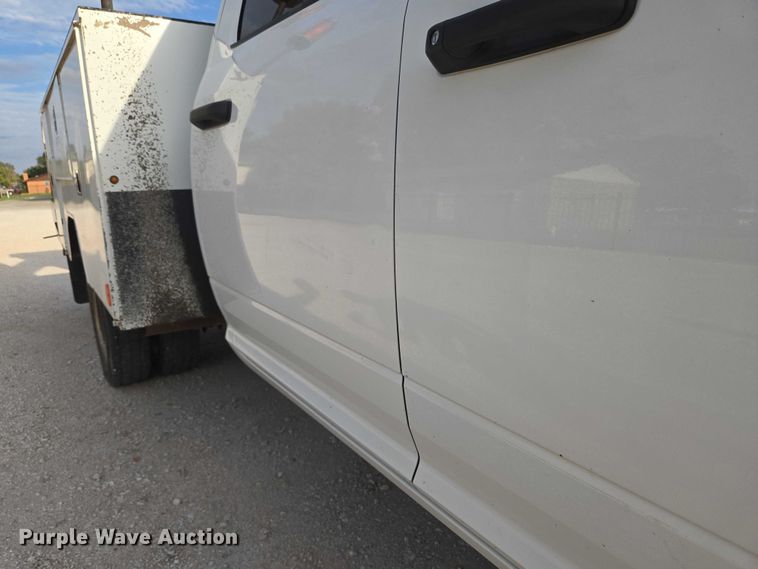 image for item EU3828 2015 RAM 5500 Crew Cab bucket truck