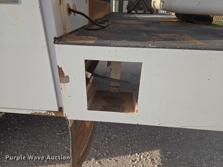 image for item EU3828 2015 RAM 5500 Crew Cab bucket truck