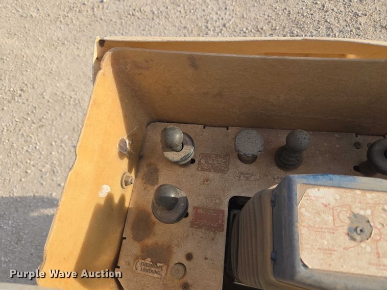 image for item EU3828 2015 RAM 5500 Crew Cab bucket truck