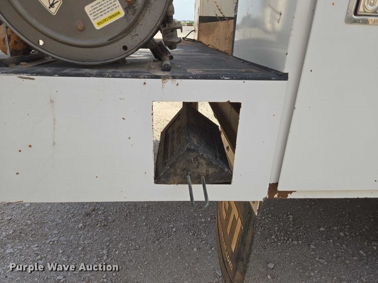 image for item EU3828 2015 RAM 5500 Crew Cab bucket truck