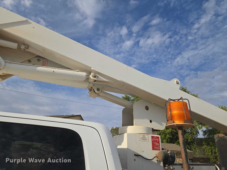 image for item EU3828 2015 RAM 5500 Crew Cab bucket truck