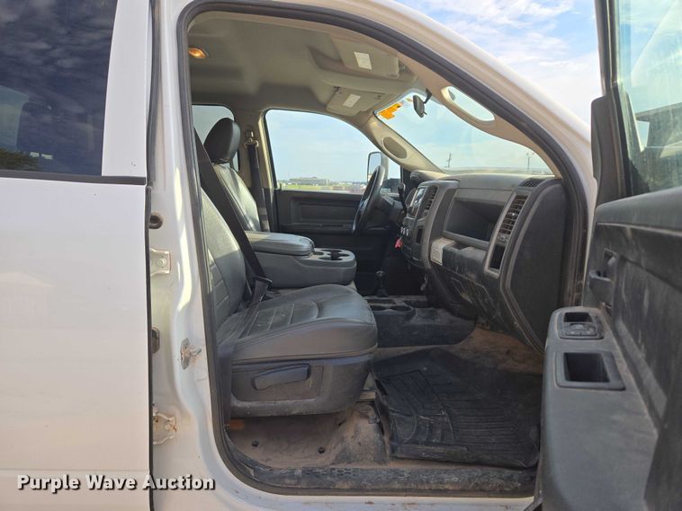 image for item EU3828 2015 RAM 5500 Crew Cab bucket truck