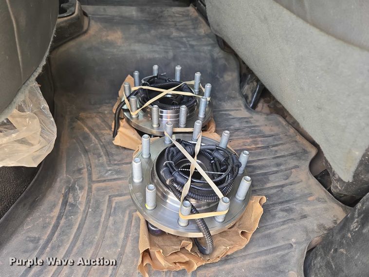 image for item EU3828 2015 RAM 5500 Crew Cab bucket truck