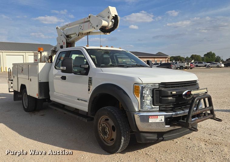 image for item EU3829 2017 Ford F550 SuperCab bucket truck