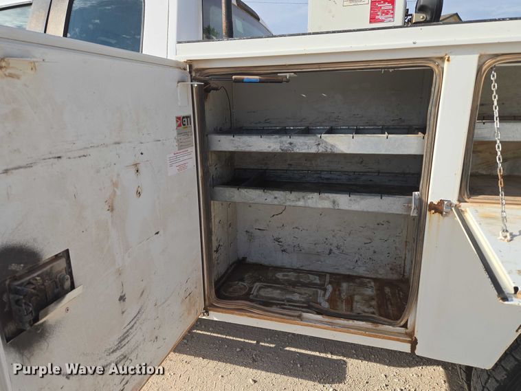 image for item EU3829 2017 Ford F550 SuperCab bucket truck