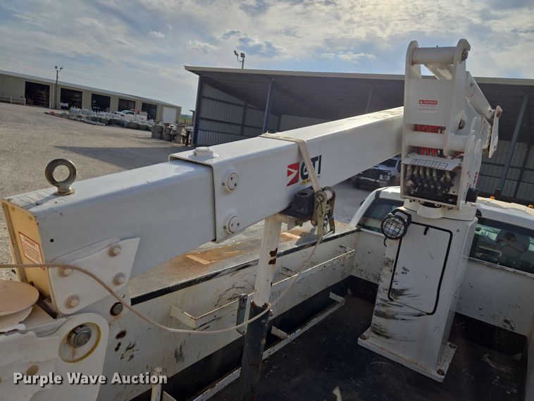image for item EU3829 2017 Ford F550 SuperCab bucket truck