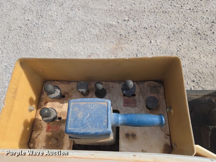 image for item EU3829 2017 Ford F550 SuperCab bucket truck