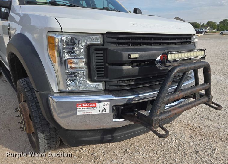 image for item EU3829 2017 Ford F550 SuperCab bucket truck