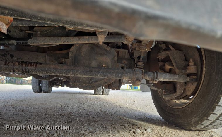 image for item EU3829 2017 Ford F550 SuperCab bucket truck