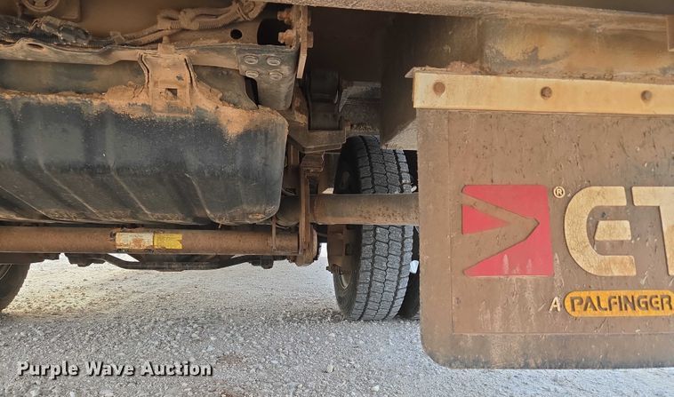 image for item EU3829 2017 Ford F550 SuperCab bucket truck