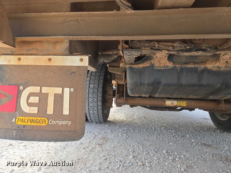 image for item EU3829 2017 Ford F550 SuperCab bucket truck