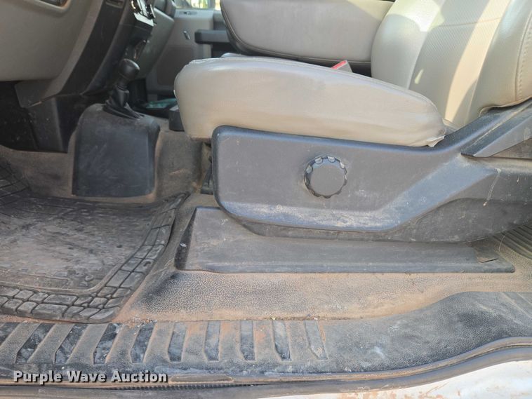 image for item EU3829 2017 Ford F550 SuperCab bucket truck