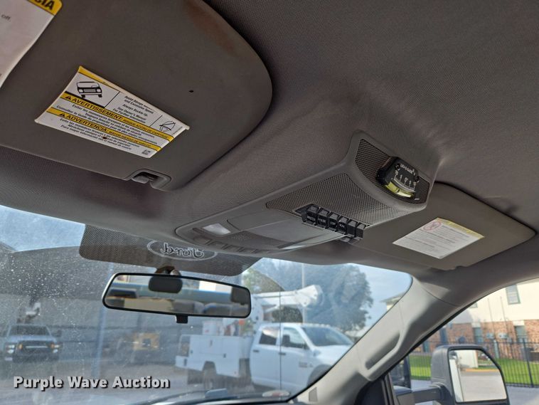 image for item EU3829 2017 Ford F550 SuperCab bucket truck