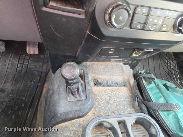 image for item EU3829 2017 Ford F550 SuperCab bucket truck