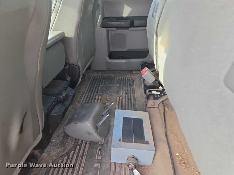 image for item EU3829 2017 Ford F550 SuperCab bucket truck