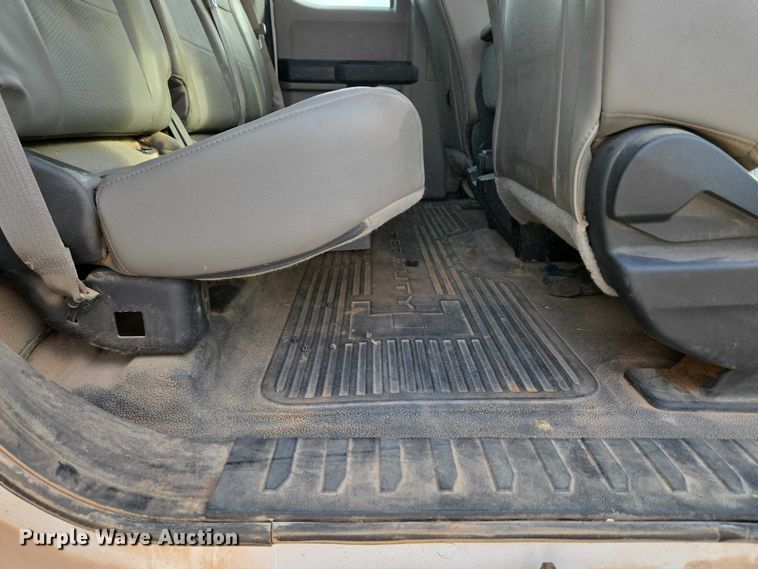 image for item EU3829 2017 Ford F550 SuperCab bucket truck