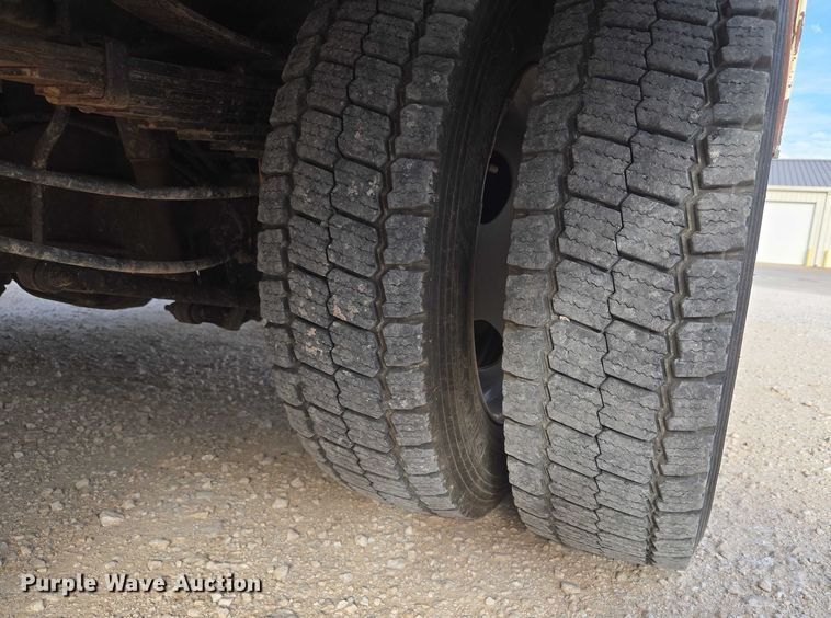 image for item EU3829 2017 Ford F550 SuperCab bucket truck