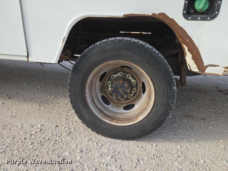 image for item EU3829 2017 Ford F550 SuperCab bucket truck