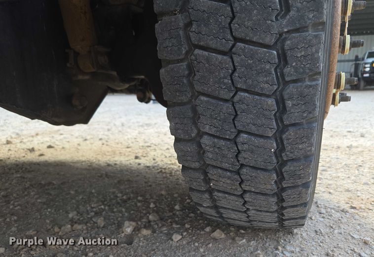 image for item EU3829 2017 Ford F550 SuperCab bucket truck