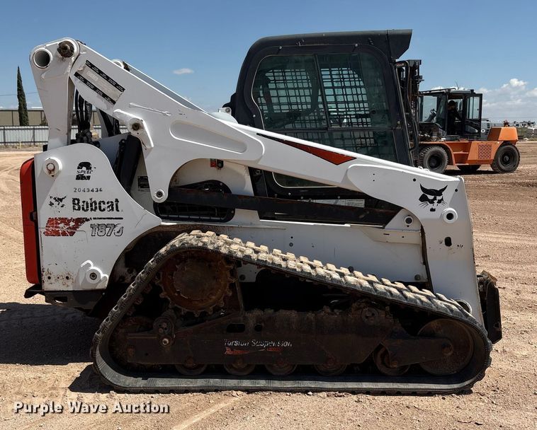 image for item EU4633 2019 Bobcat T870 tracked skid steer loader