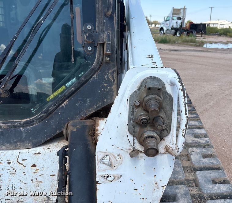 image for item EU4633 2019 Bobcat T870 tracked skid steer loader