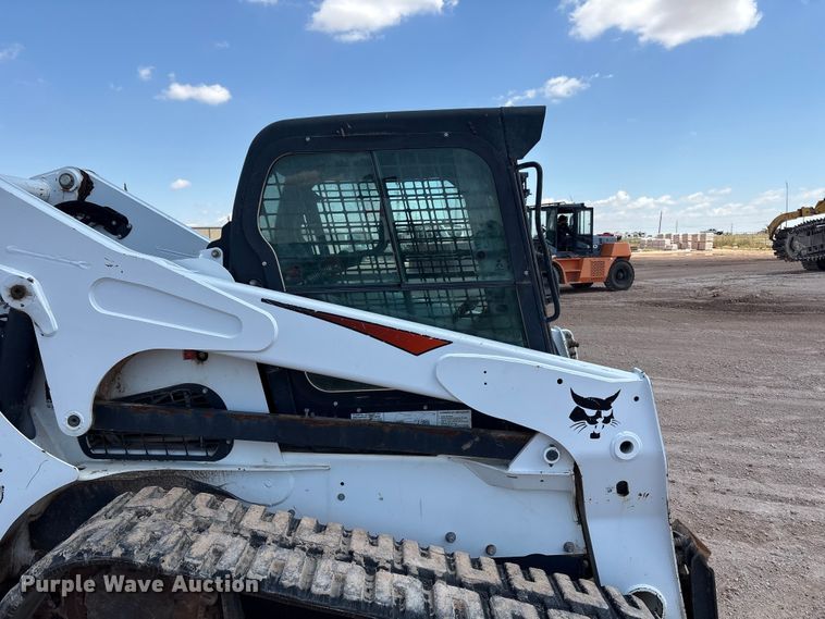 image for item EU4633 2019 Bobcat T870 tracked skid steer loader