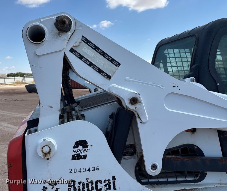 image for item EU4633 2019 Bobcat T870 tracked skid steer loader