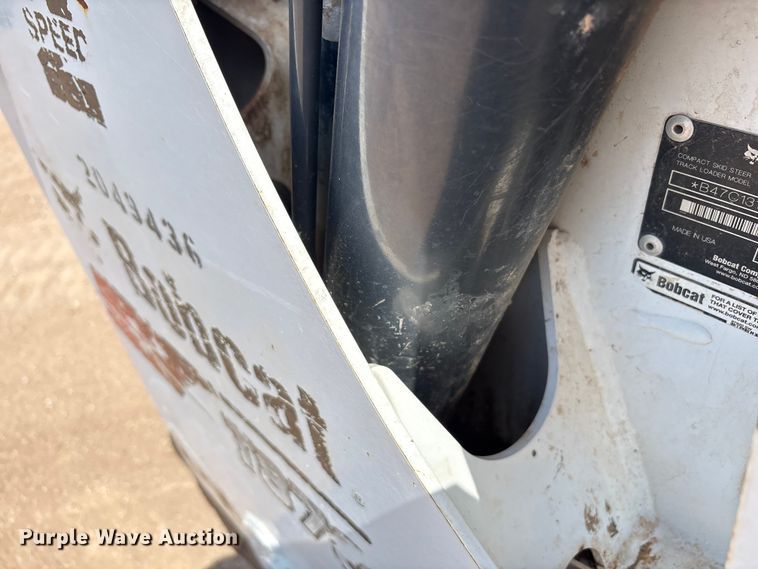 image for item EU4633 2019 Bobcat T870 tracked skid steer loader