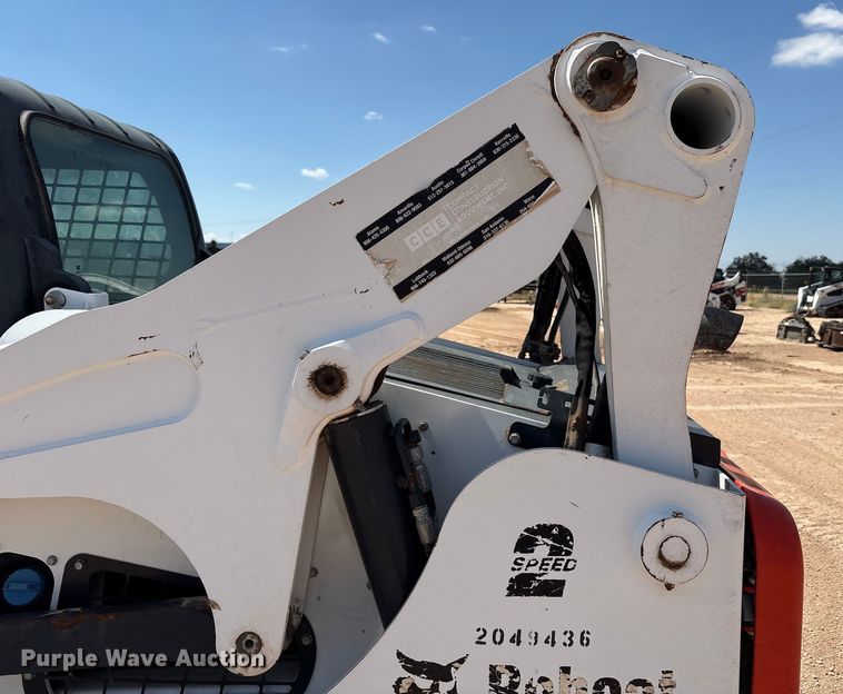 image for item EU4633 2019 Bobcat T870 tracked skid steer loader