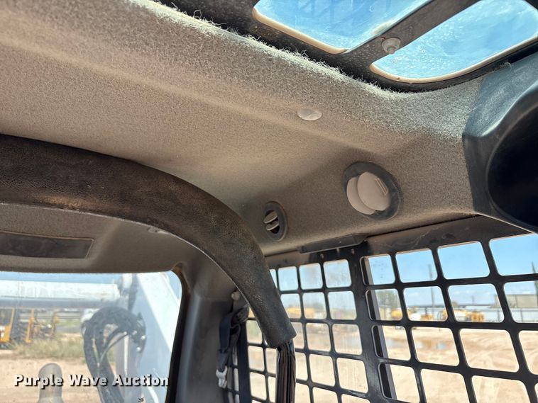 image for item EU4633 2019 Bobcat T870 tracked skid steer loader