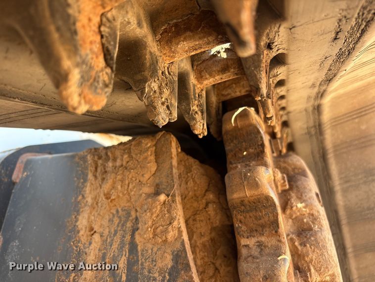 image for item EU4633 2019 Bobcat T870 tracked skid steer loader