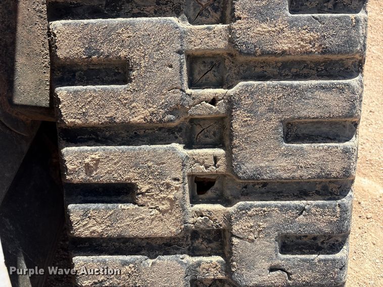 image for item EU4633 2019 Bobcat T870 tracked skid steer loader