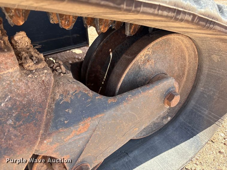 image for item EU4633 2019 Bobcat T870 tracked skid steer loader