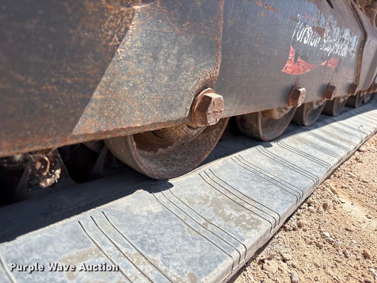 image for item EU4633 2019 Bobcat T870 tracked skid steer loader