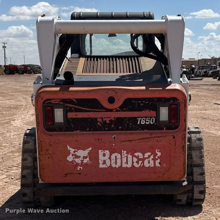 image for item EU4634 2016 Bobcat T650 tracked skid steer loader