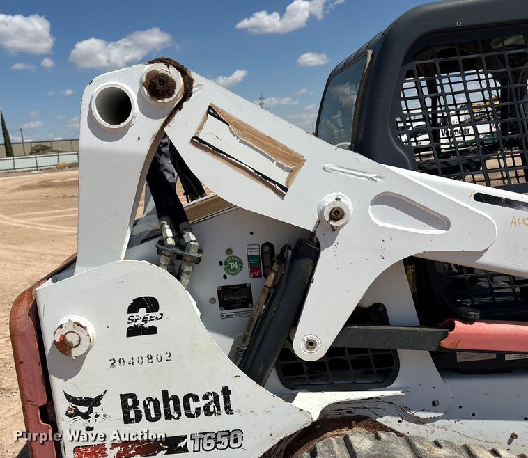 image for item EU4634 2016 Bobcat T650 tracked skid steer loader
