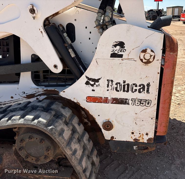 image for item EU4634 2016 Bobcat T650 tracked skid steer loader
