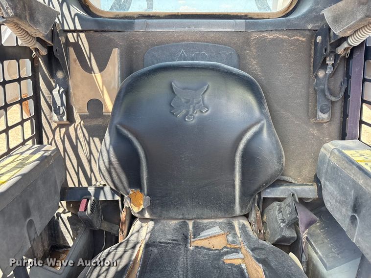 image for item EU4634 2016 Bobcat T650 tracked skid steer loader